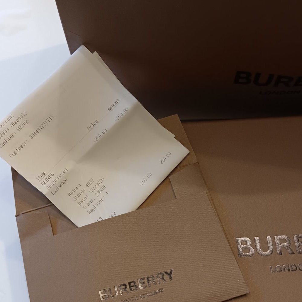 NEW Burberry Cashmere Blend Gloves - Picture 8 of 8